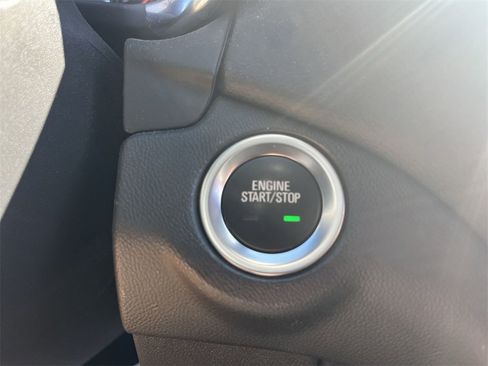 Certified 2022 Chevrolet Equinox LT image 16