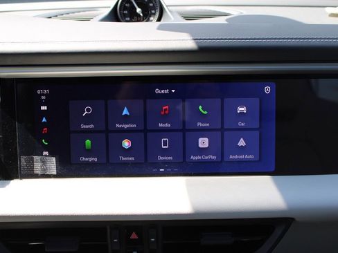 New 2024 Porsche Macan 4 Electric image 24