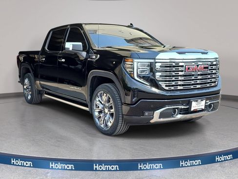 Used 2023 GMC Sierra 1500 Denali w/ Denali Reserve Package AWD/4WD image 4