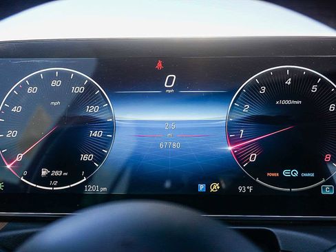 Used 2022 Mercedes-Benz C 300 Sedan image 32