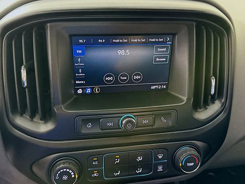 Used 2020 GMC Canyon W/T w/ Convenience Package RWD image 17