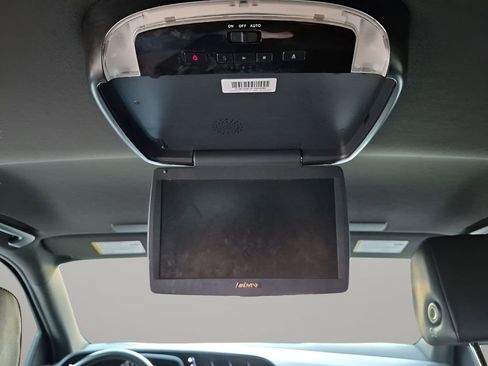 Used 2021 Cadillac Escalade ESV Luxury image 25