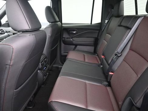 New 2026 Honda Ridgeline Black Edition image 19