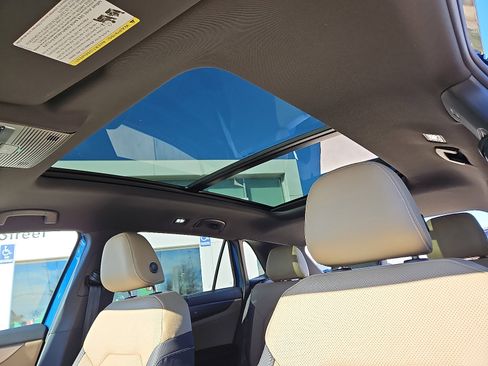 New 2026 Volkswagen Atlas Cross Sport SE image 13