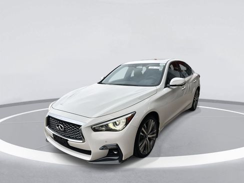 Used 2022 INFINITI Q50 Sensory image 4