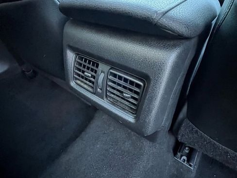 Used 2021 Toyota Camry XSE image 13