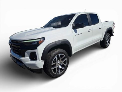 Used 2023 Chevrolet Colorado Z71 w/ Z71 Convenience Package 2 image 1