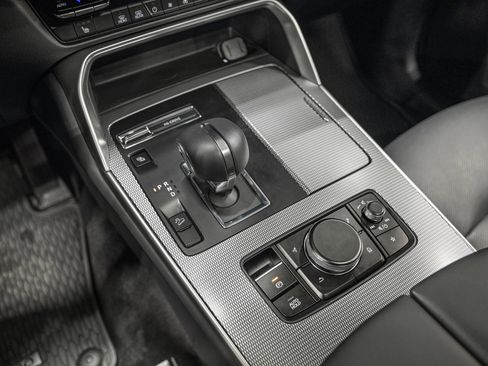 Used 2024 MAZDA CX-90 Plug-In Hybrid w/ Premium Pkg image 24