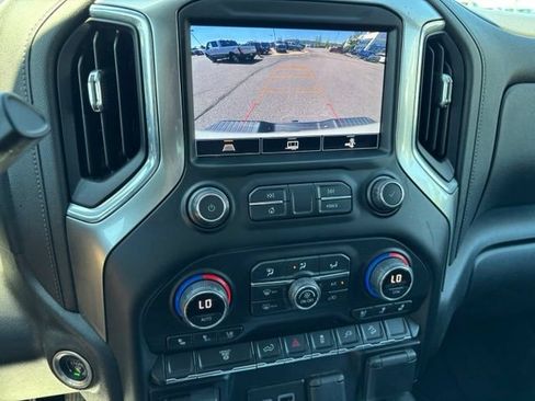 Certified 2021 Chevrolet Silverado 2500 LTZ w/ LTZ Convenience Package AWD/4WD image 32