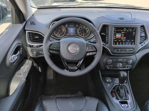 Used 2023 Jeep Cherokee Altitude Lux w/ Lux Elite Package AWD/4WD image 16