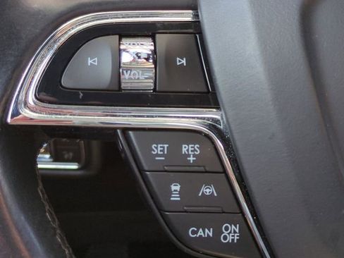 Used 2023 Lincoln Nautilus Reserve w/ Equipment Group 202A AWD/4WD image 25