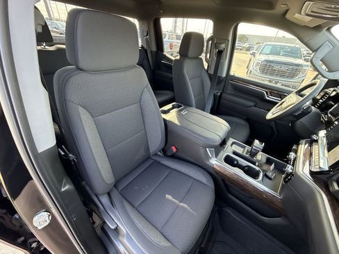 New 2026 GMC Sierra 1500 Elevation image 36