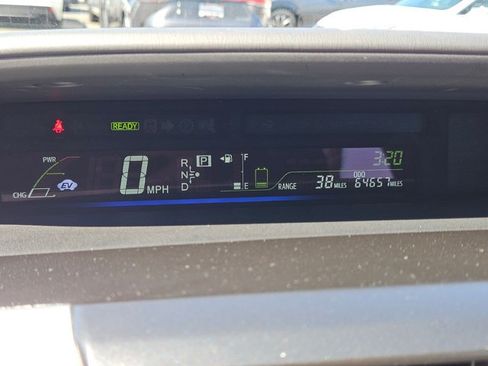 Used 2012 Toyota Prius V Three FWD image 12