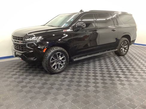 Used 2021 Chevrolet Suburban Z71 w/ Luxury Package image 1