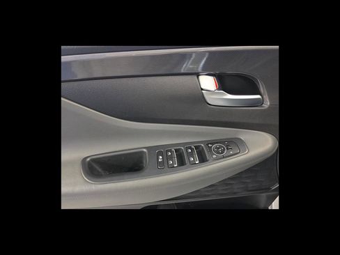Used 2022 Hyundai Santa Fe AWD image 12