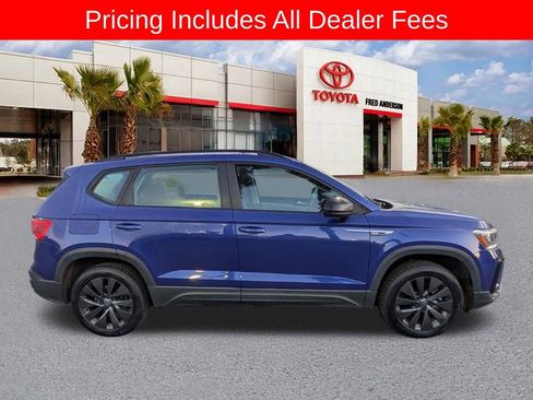 Used 2022 Volkswagen Taos S FWD image 3