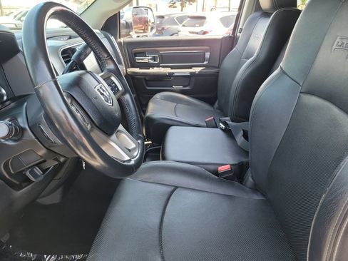 Used 2017 RAM 2500 Laramie AWD/4WD image 4