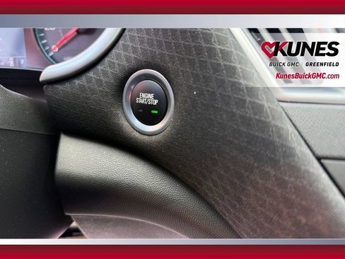 Used 2025 Chevrolet Malibu LT FWD image 26