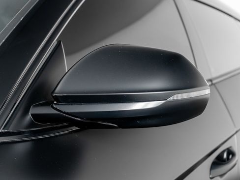 Used 2022 Lamborghini Urus AWD image 28