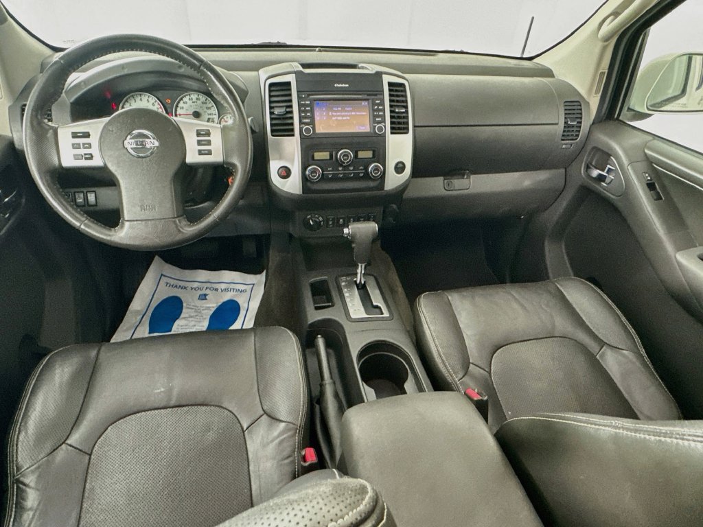 Used 2013 Nissan Frontier PRO-4X w/ Pro-4x Luxury Pkg AWD/4WD image 26