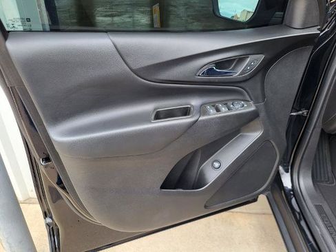 Used 2022 Chevrolet Equinox LT FWD image 14