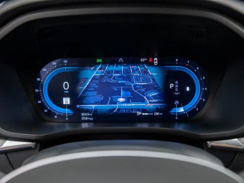 Used 2025 Volvo XC60 B5 Core w/ Protection Package Premier image 22