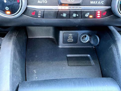 Used 2024 Ford Escape Active image 25