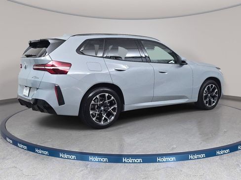 Used 2025 BMW X3 xDrive30i AWD/4WD image 6