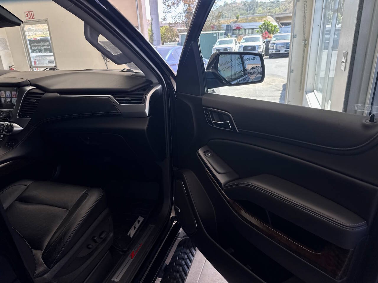 Used 2017 Chevrolet Tahoe LT AWD/4WD image 22