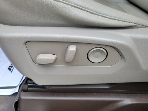 Used 2024 GMC Sierra 1500 SLT w/ SLT Premium Plus Package image 22