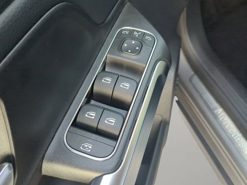 Used 2026 Mercedes-Benz GLB 250 w/ Exclusive Package image 55
