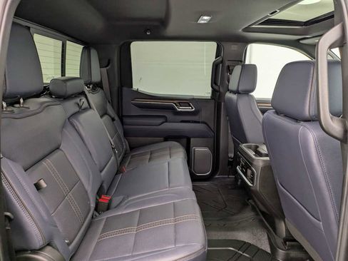 Used 2024 Chevrolet Silverado 1500 High Country w/ Technology Package image 22