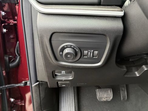 New 2026 Jeep Grand Cherokee Limited w/ Limited Altitude Package RWD image 20