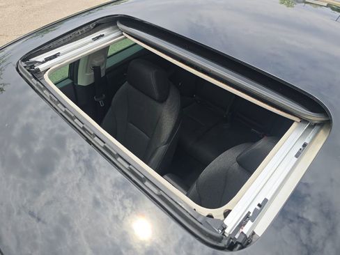Used 2024 Honda Accord EX image 3