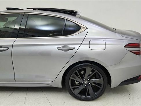 Used 2023 Genesis G70 2.0T w/ Sport Prestige Package image 11