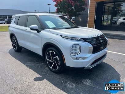 Used 2024 Mitsubishi Outlander SE