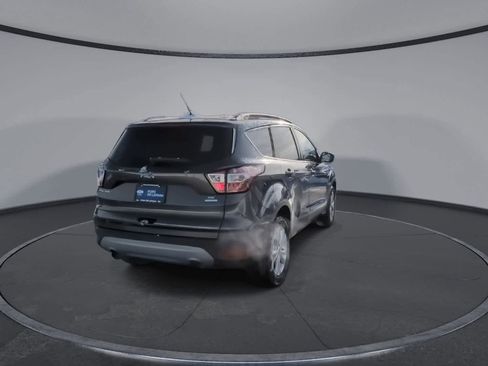 Used 2018 Ford Escape SE image 8