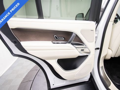 Used 2023 Land Rover Range Rover SE AWD/4WD image 25