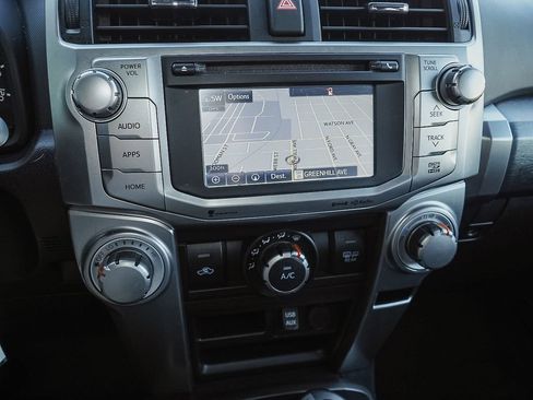 Used 2019 Toyota 4Runner SR5 Premium image 13