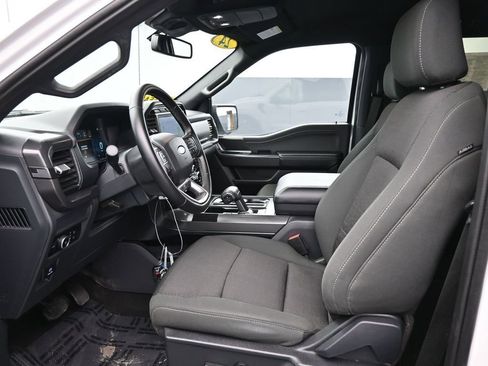 Used 2024 Ford F150 XLT w/ XLT Black Appearance Package image 18