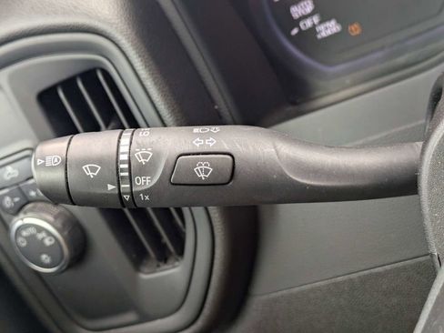 Used 2024 Chevrolet Silverado 1500 Custom image 27