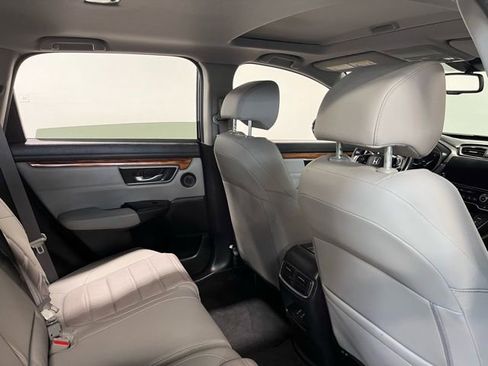 Used 2022 Honda CR-V Touring image 14