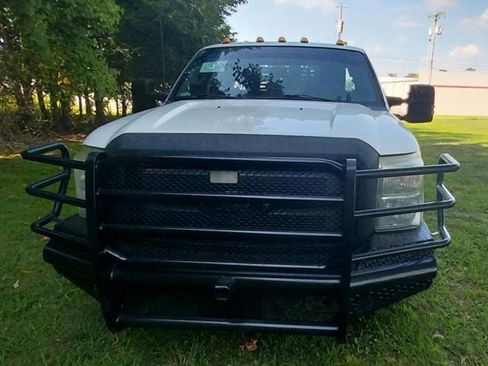 Used 2015 Ford F350 XL w/ Power Equipment Group image 5