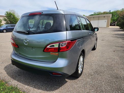 Used 2014 MAZDA MAZDA5 Sport image 5