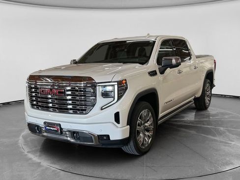 Used 2023 GMC Sierra 1500 Denali AWD/4WD image 7