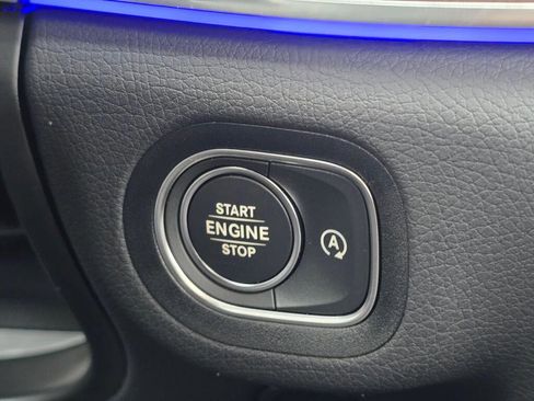 Certified 2025 Mercedes-Benz GLS 580 4MATIC image 43