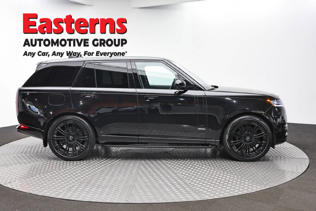 Used 2023 Land Rover Range Rover Autobiography AWD/4WD image 5