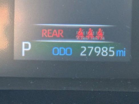 Used 2021 Toyota RAV4 XLE image 25