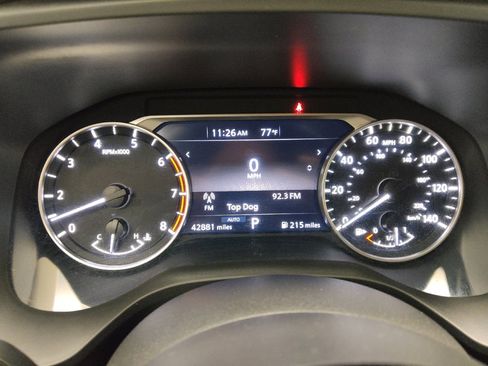 Used 2023 Nissan Rogue SV AWD/4WD image 23