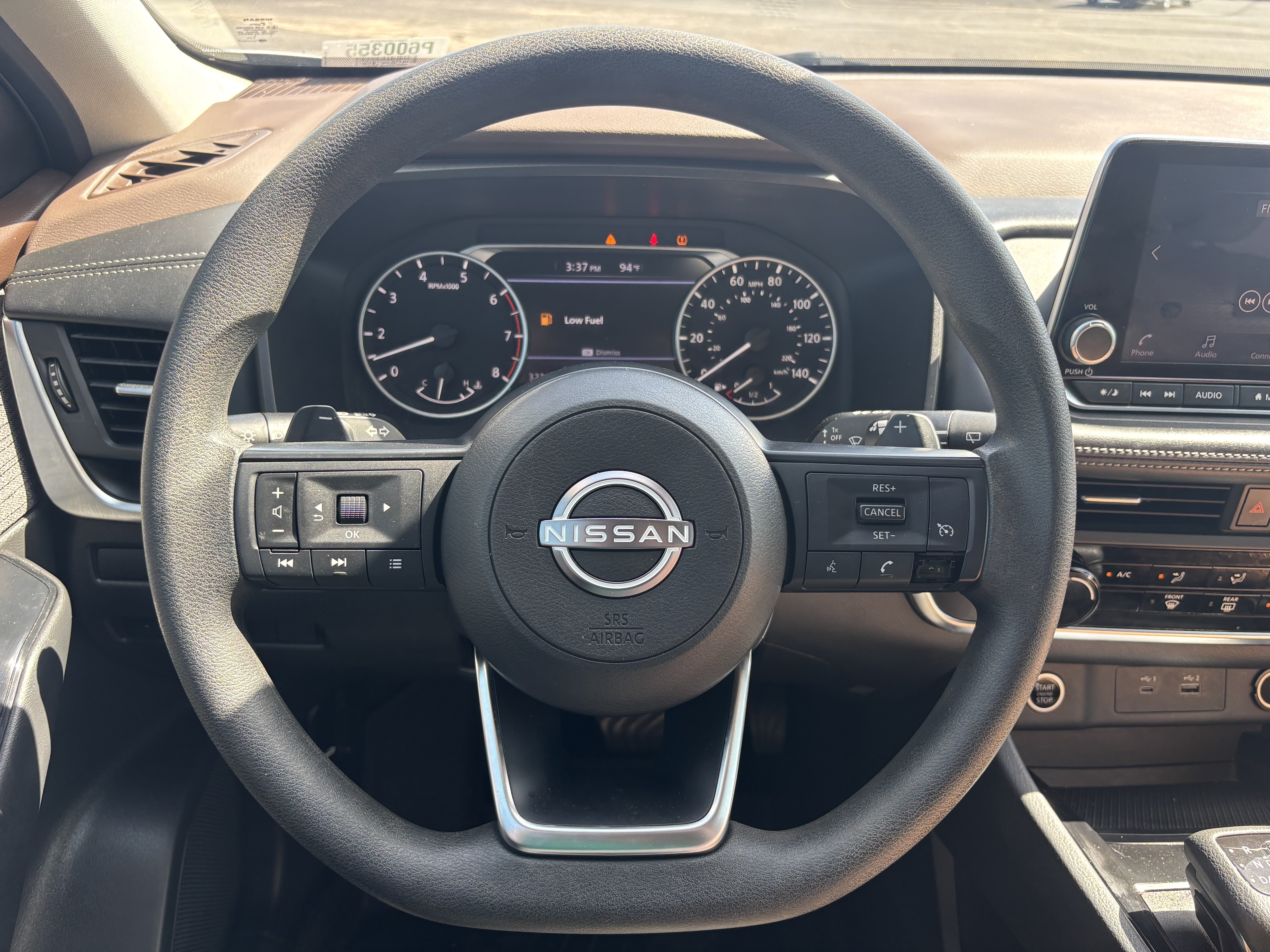 Used 2023 Nissan Rogue S FWD image 17